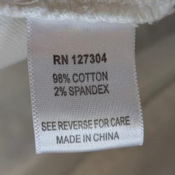 JOHN MARK FRAYED HEM; RAW EDGE; Sz. 12; White denim; Pre-owned great condition - Picture 8 of 10